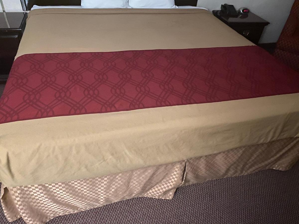 Econo Lodge Inn & Suites El Paso Kültér fotó