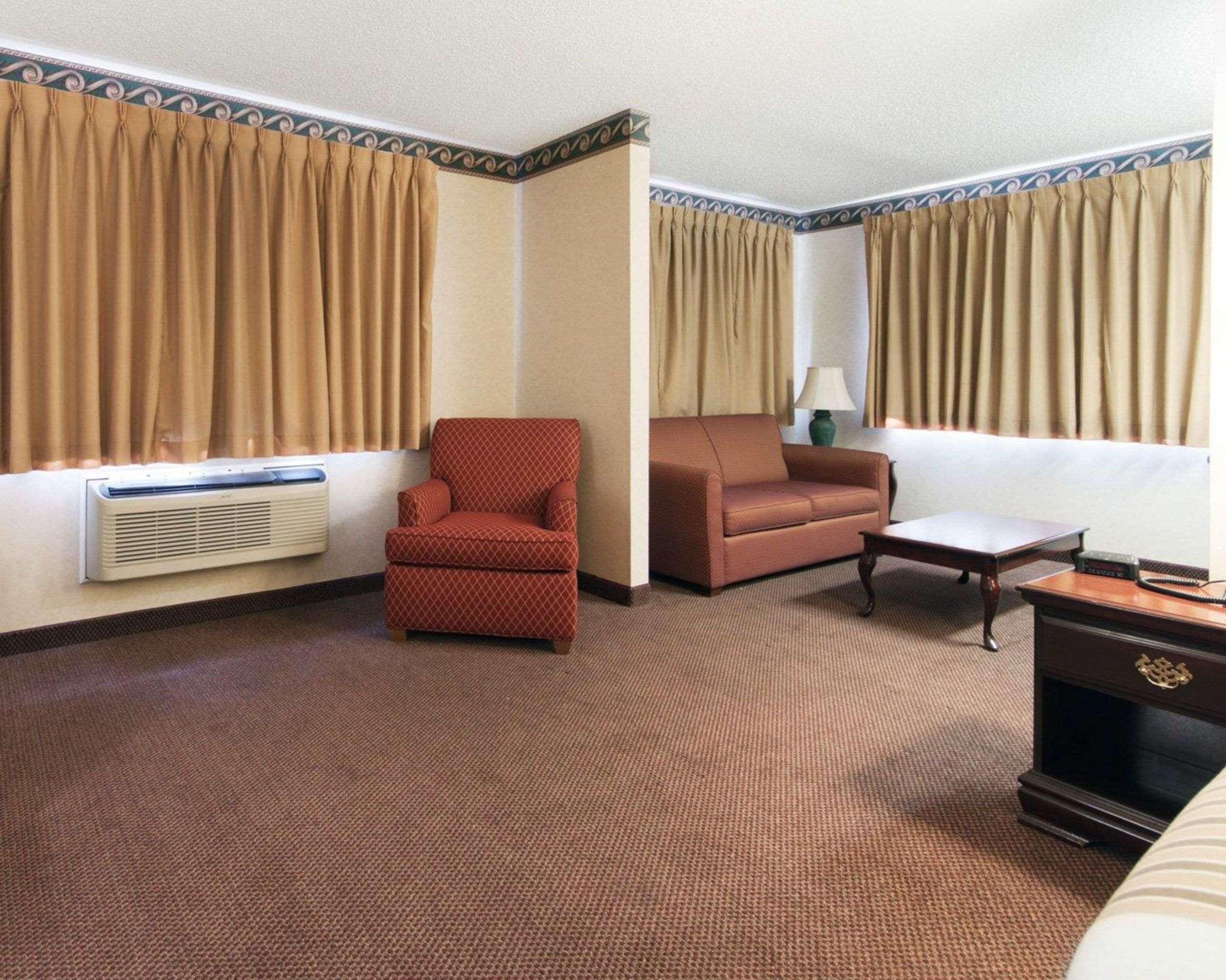 Econo Lodge Inn & Suites El Paso Kültér fotó