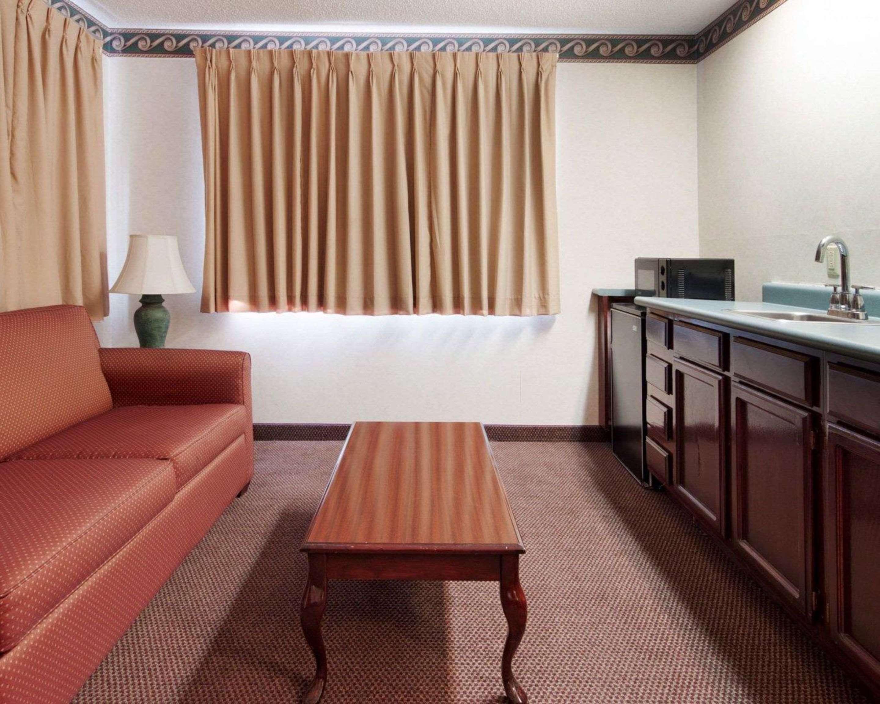 Econo Lodge Inn & Suites El Paso Kültér fotó