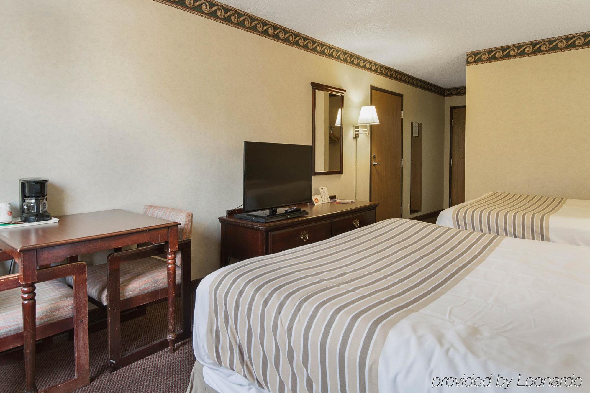 Econo Lodge Inn & Suites El Paso Kültér fotó