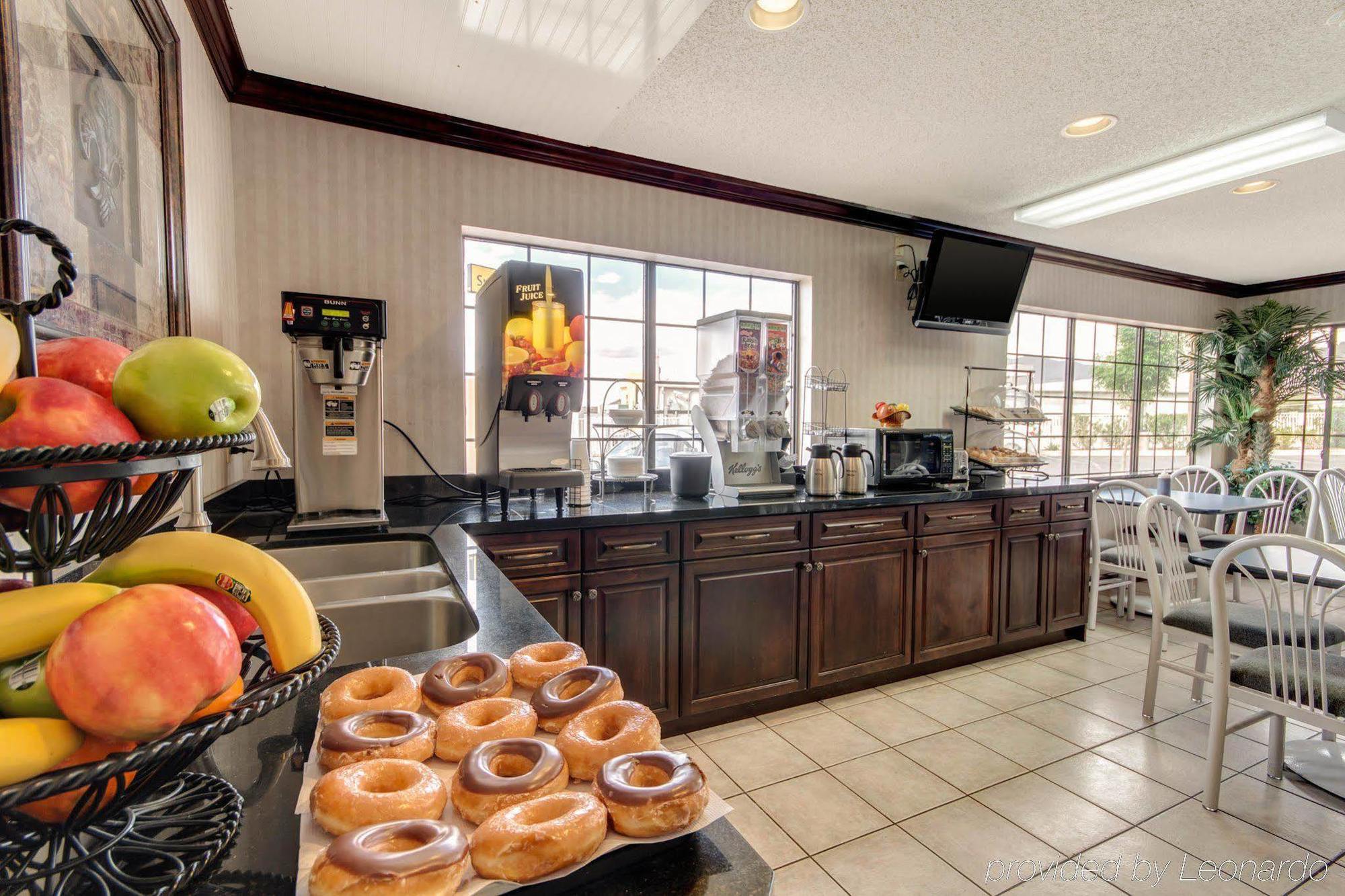Econo Lodge Inn & Suites El Paso Kültér fotó