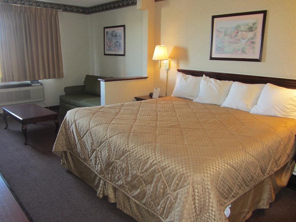 Econo Lodge Inn & Suites El Paso Kültér fotó